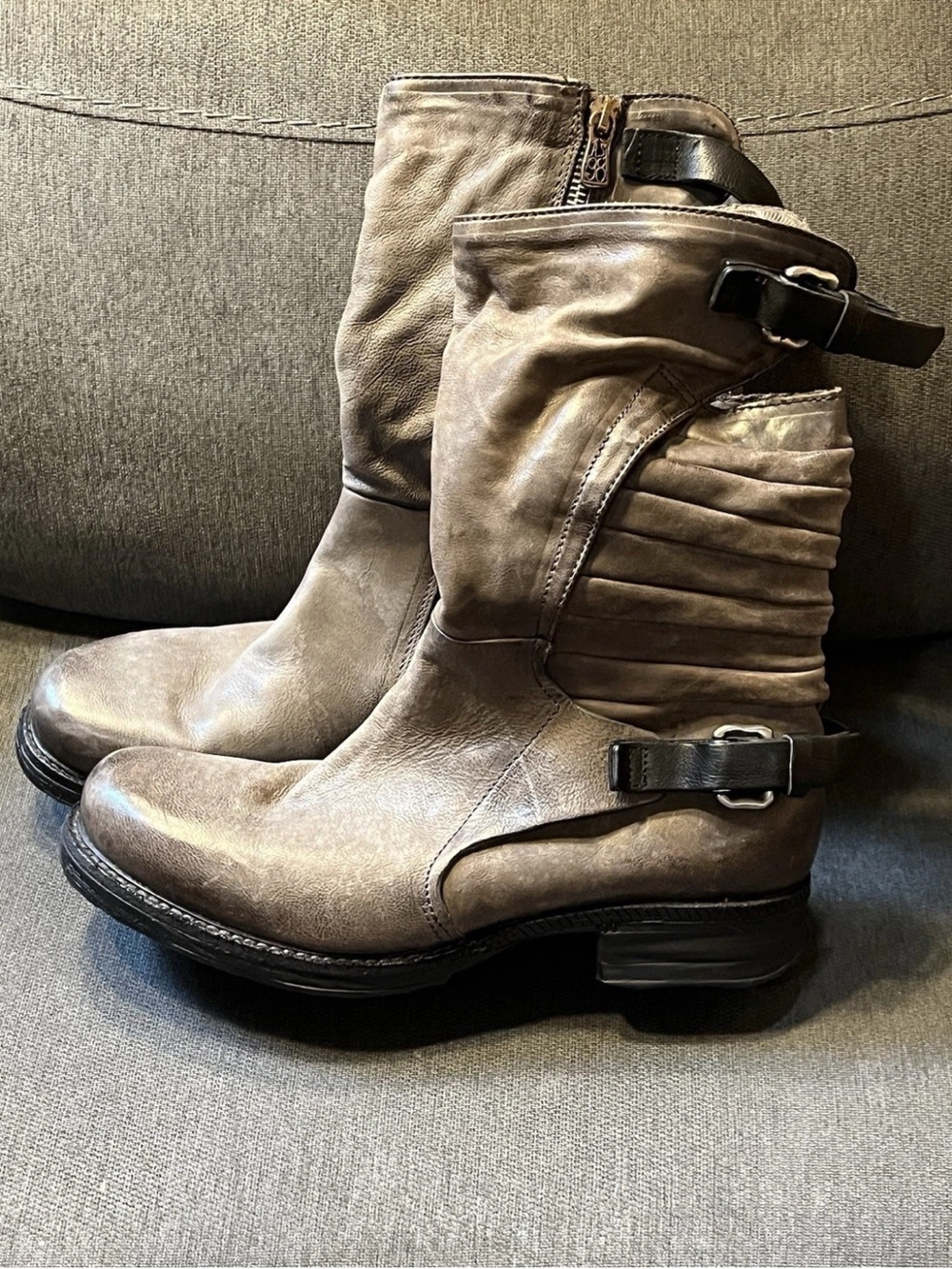 Erge AS98 Taupe Lace-Up Mid-Calf Buckle Boots